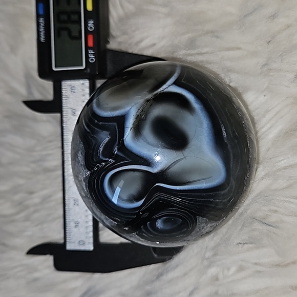 2.8 inch silk agate sphere - Picture 1 of 4